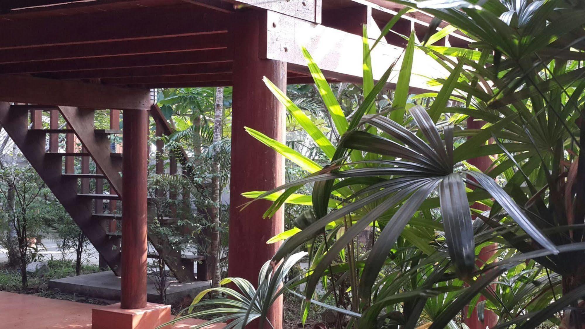 The Theatre Villa Bang Saphan Extérieur photo