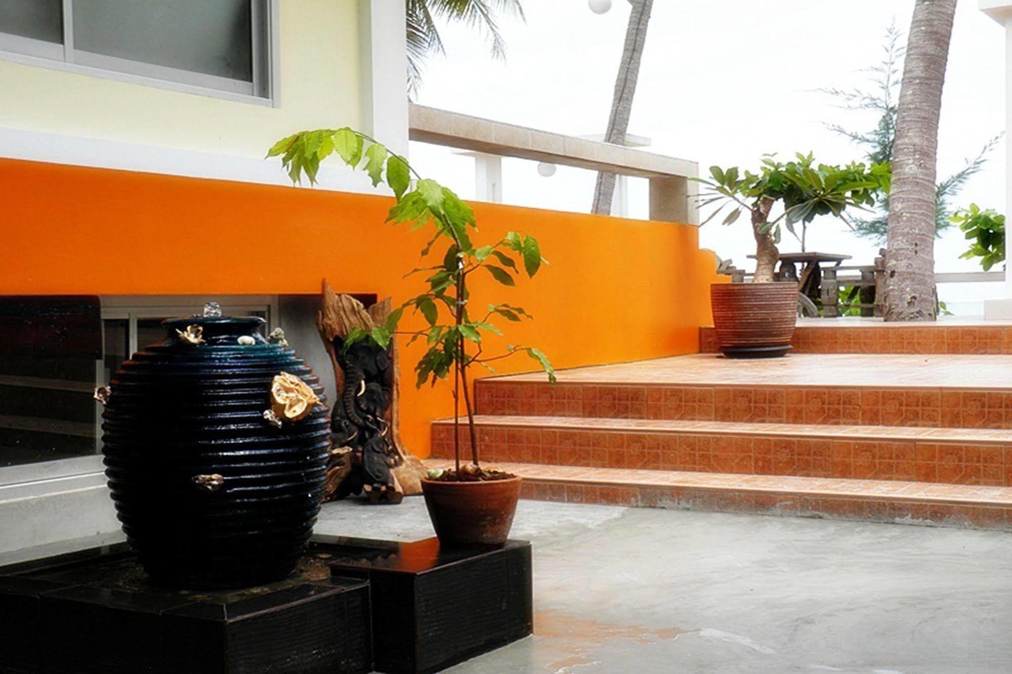 The Theatre Villa Bang Saphan Extérieur photo