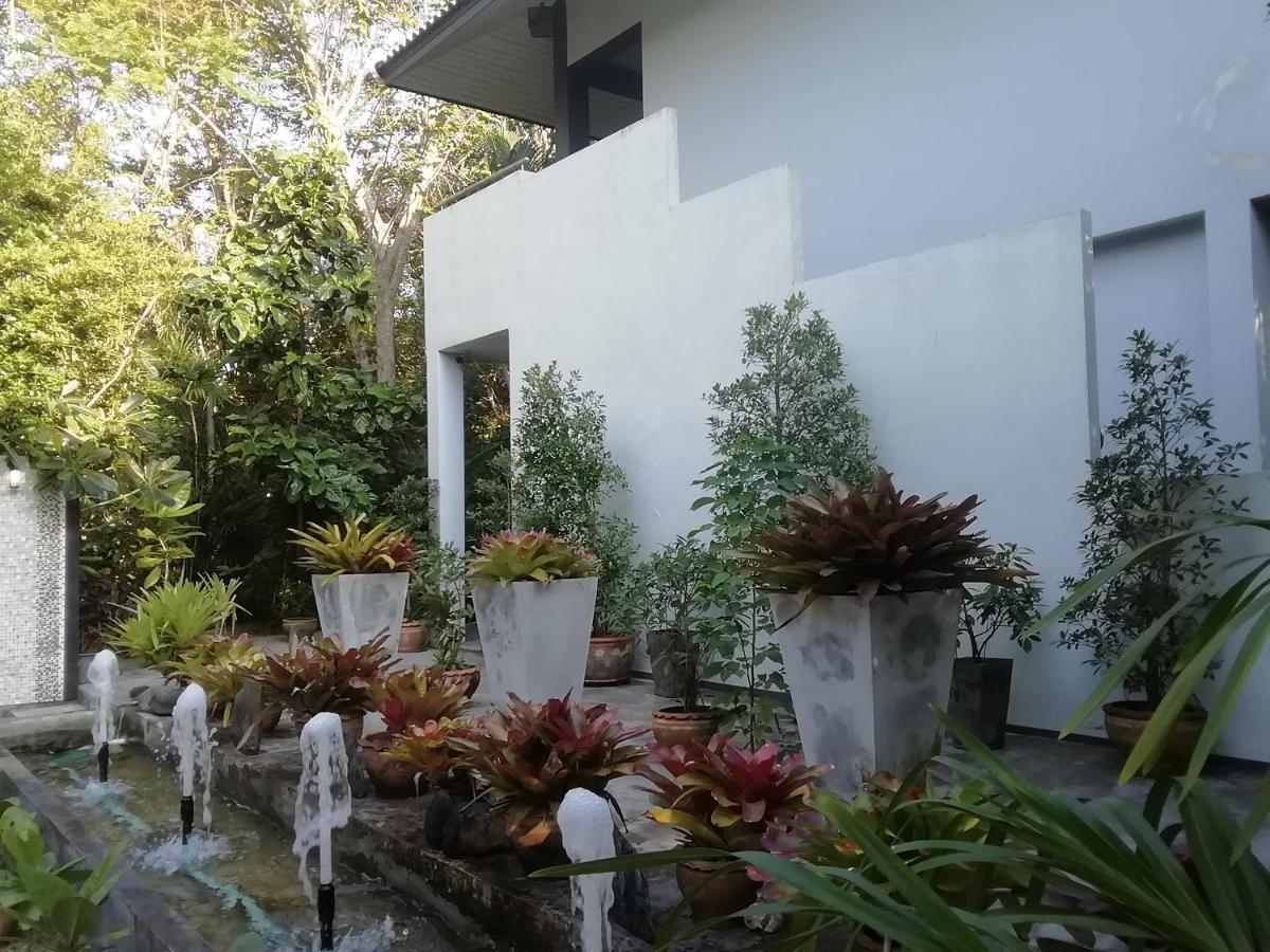 The Theatre Villa Bang Saphan Extérieur photo